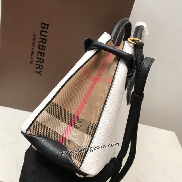 Burberry專門店新款小號白配黑托特包 巴寶莉粒面小牛皮手提肩背女包 yxb1425